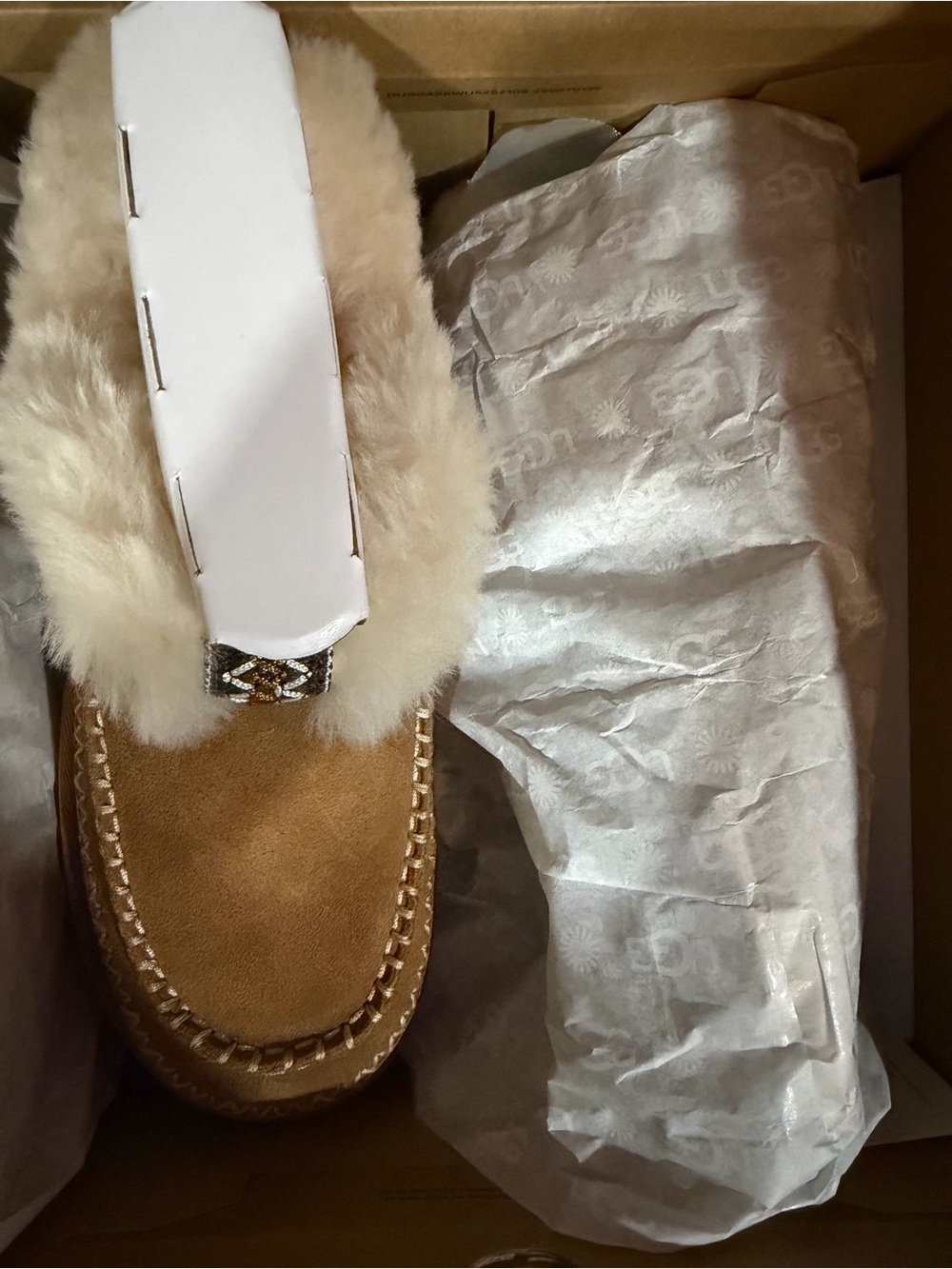 UGG Women's Classic Ultra Mini Alpine Boots NIB - Picture 3 of 9